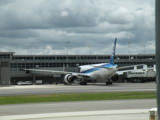 B777-300ER_NRT-IAD