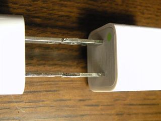 IPhone_plugs2