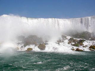 AmericaFall_fromBoat