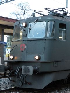 Mil Train1