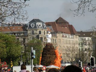 Sechselauten13
