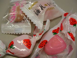 Strawberry_Drops